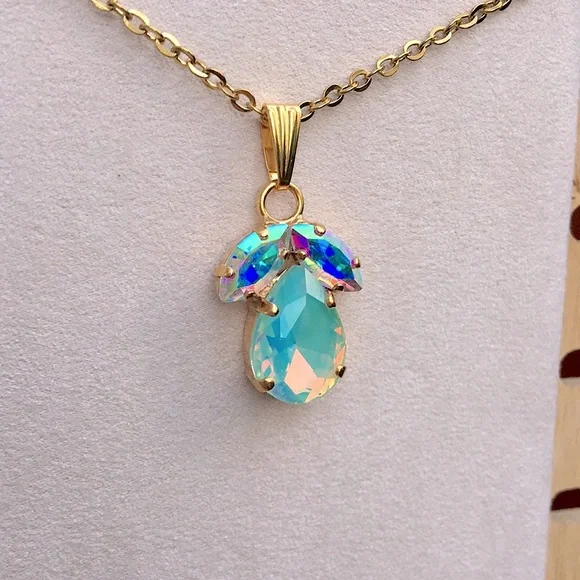 Green Opal Aurora Borealis + Gold Pear Marquis Crystal Pendant Drop Necklace - Picture 6 of 9